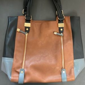 Cesca tri-color purse